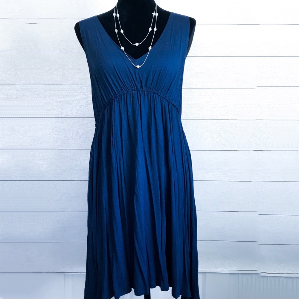 Mudd V-neck crochet back sleeveless dress